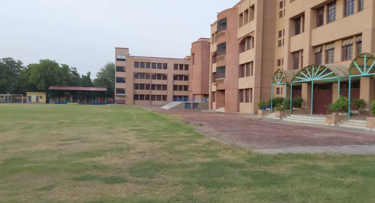 St. Mary's Senior Secondary School